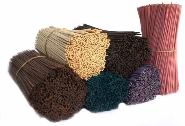 KDMK Natural Reed Diffuser Sticks in Brown and Multicolour