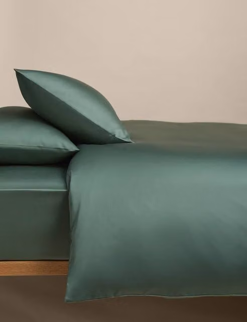 M&S Egyptian Cotton 400 Thread Count Silky Bedding Set in Green, W: 140 cm, L: 200 cm