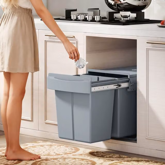 HOMCOM 40L Dual Compartment Pull Out Bin with Flip Lid in Grey
