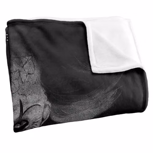LOGOVISION It Chapter 2 Pennywise In The Dark Super Soft Silky Touch Fleece Throw Blanket, Multicolour, W: 152 cm, D: 127 cm – 2