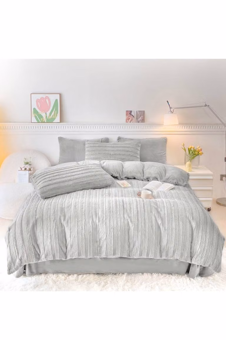 Living and Home White Striped Textured Duvet Cover and Pillowcase Set, Single, 90 x 200 cm