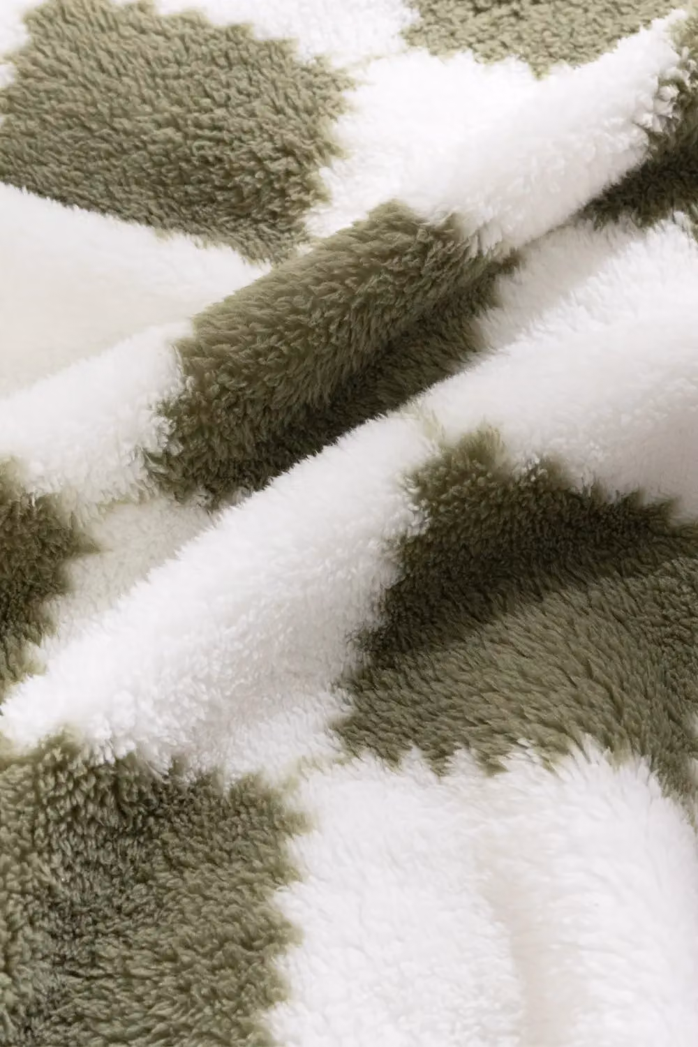 Living and Home Green Checkered Flannel Soft Lightweight Fleece Throw Blanket, W: 200 cm, D: 230 cm – 4