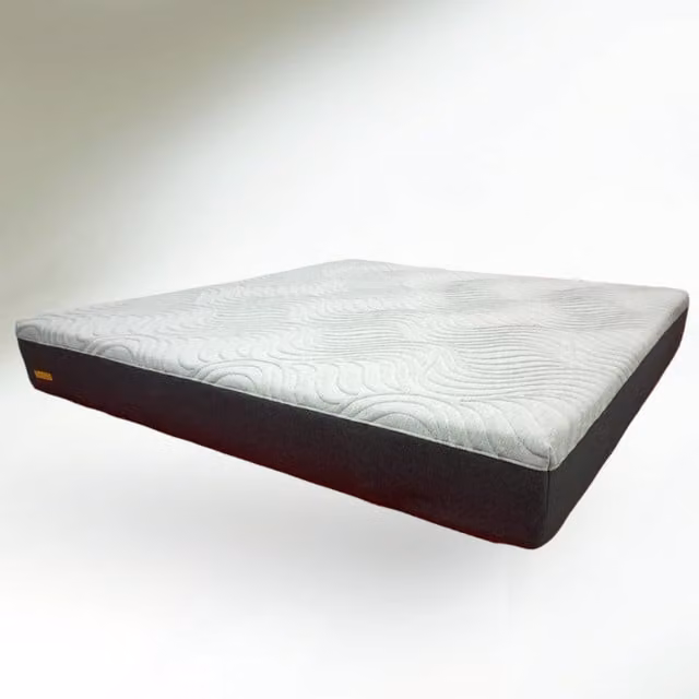 Sleep Like a Bear Visco-Gel Luxury Ultra Orthopedic Temperature Regulating Mattress in Grey, W/D/H: 90 x 200 cm