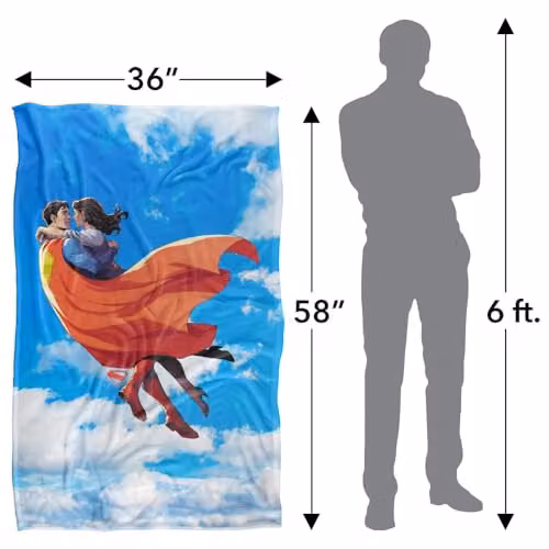 Warner Bros. Superman (2025) Lois Embrace Clouds Super Soft Silky Touch Fleece Throw Blanket, Blue/Multicolour, W: 91 cm, D: 147 cm – 2