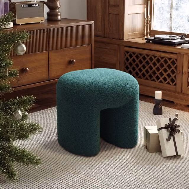 Livingandhome Green Bouclé Fabric Upholstered Footstool