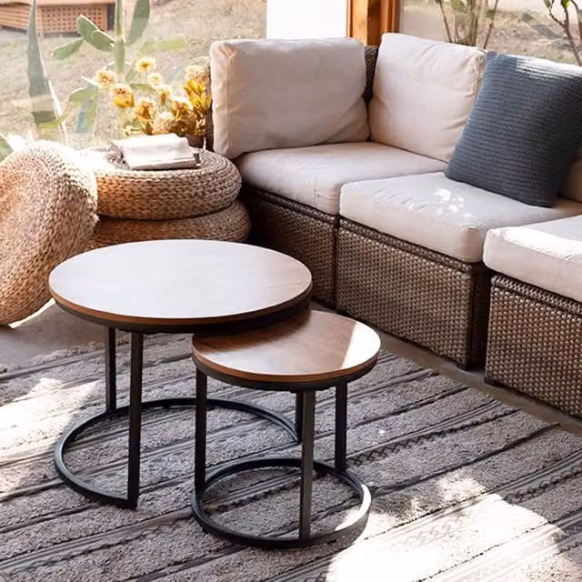 Huhote Set of 2 Round Nesting Coffee and Side Tables with Dark Brown Wood Tops and Matt Metal Frames – 1