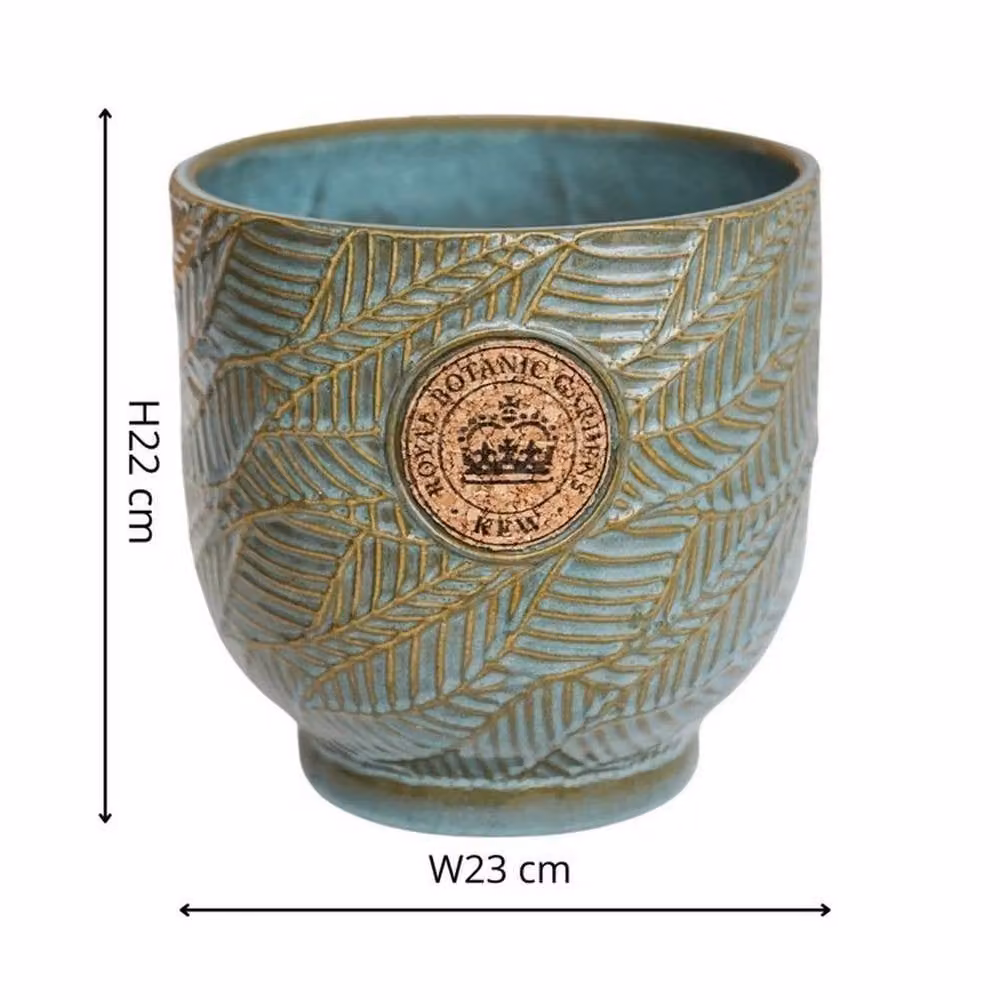 Ivyline Kew Leaf Embossed Moss Ceramic Planter in Green, H18cm x D18cm – 4