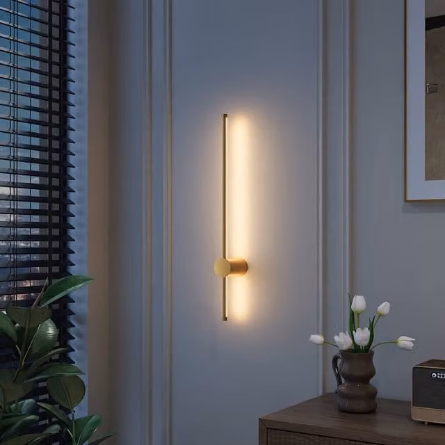 Livingandhome Gold 360 Degree Rotatable Linear LED Wall Light, Warm White, 60 cm