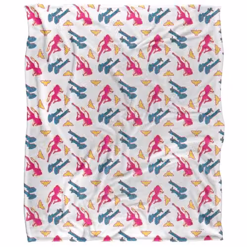 DC Comics Wonder Woman Super Soft Microfibre Fleece Throw Blanket, White, W/D/H: 152 x 127 cm