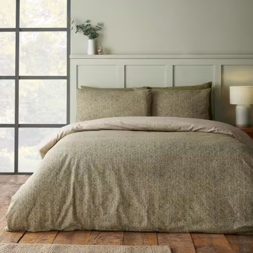 Catherine Lansfield Reversible Brushed Herringbone Cotton Flannelette Single Duvet Cover Set in Green, W/D/H: 135 x 200 cm