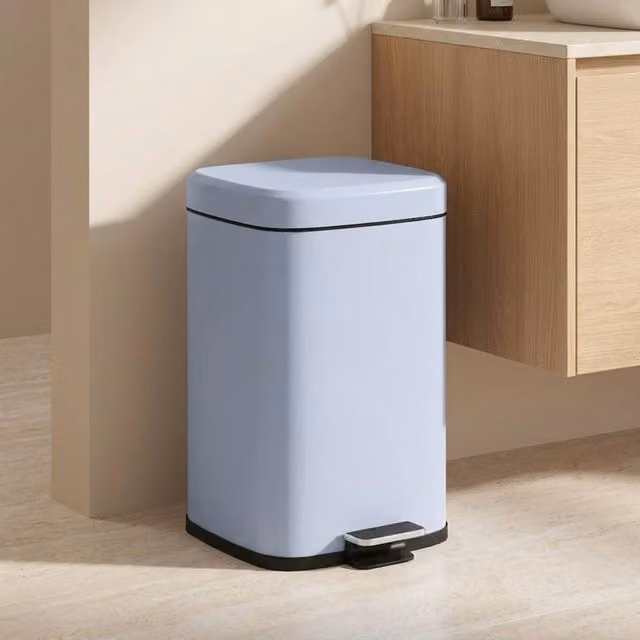 STILVORA 20L Kitchen Bin with Pedal Lid in Blue, featuring Soft-Close and Fingerprint-Proof Finish – 1