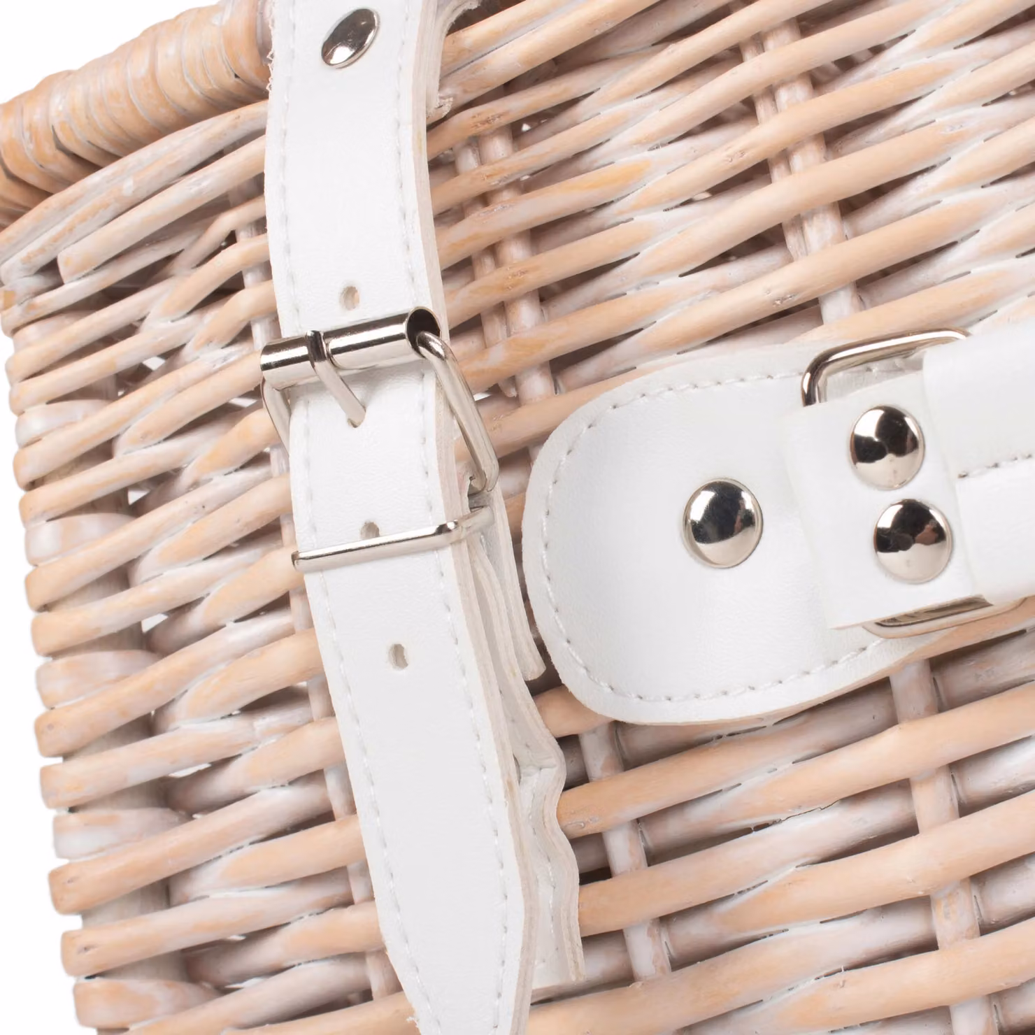 Red Wicker Hamper with Handles in Brown and White, W/D/H: 41 x 30 x 19 cm – 2