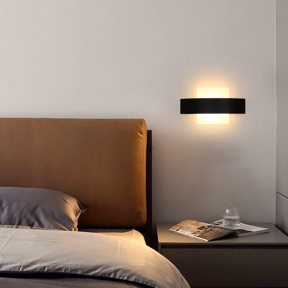 COMELY Modern Linear 12W LED Indoor Wall Light in Black with 3000K Warm White Up and Down Lighting – 6