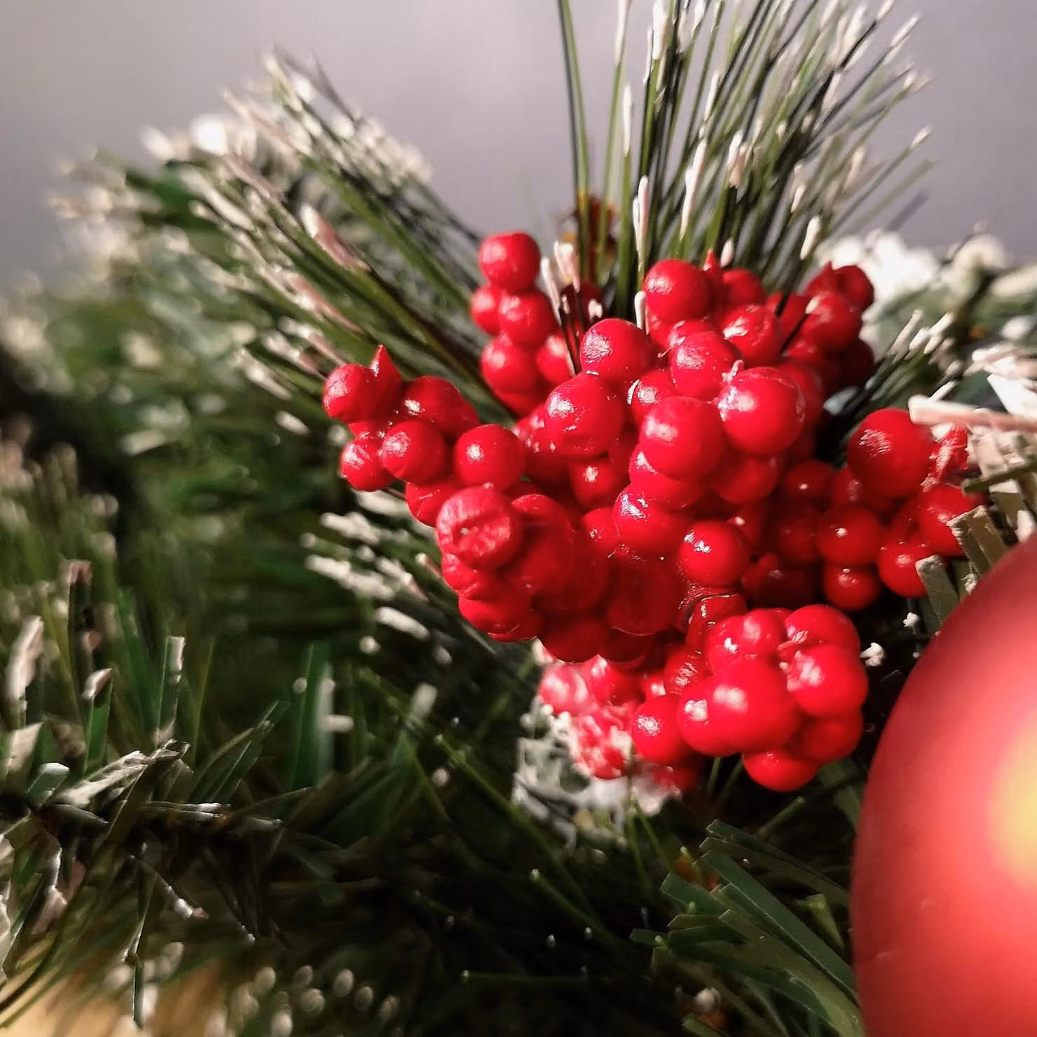 Samuel Alexander Premier 180cm Festive Red Dressed Christmas Garland with Bows and Red Baubles – 3