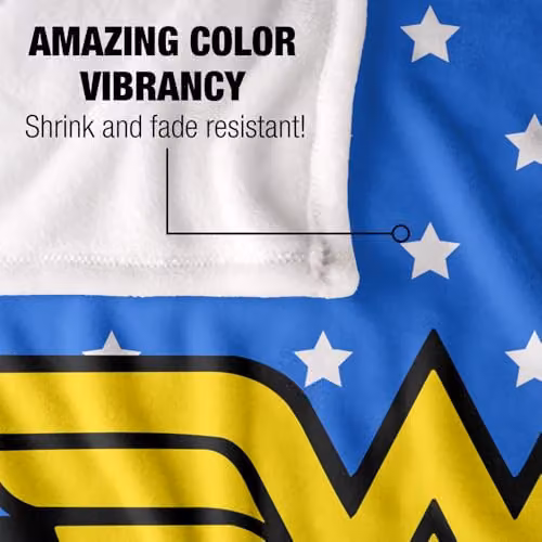 DC Comics Wonder Woman Super Soft Fleece Throw Blanket, Red, Blue and White, W/D/H: 152 x 127 cm – 4