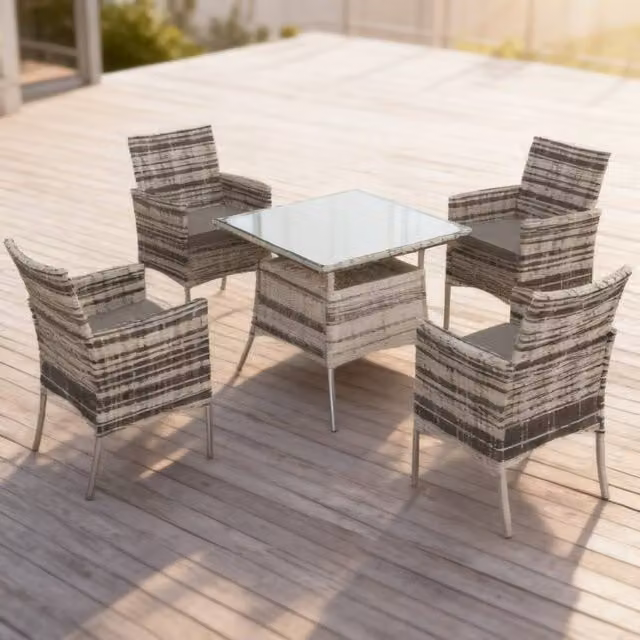 ERGOVEXA Five-Piece Rattan Dining Set in Grey