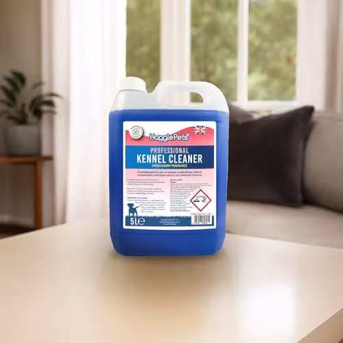 HugglePets Domestic Kennel Cleaner 5L, Fresh Candy Fragrance, Pet-Safe Disinfectant and Deodoriser in Blue – 4