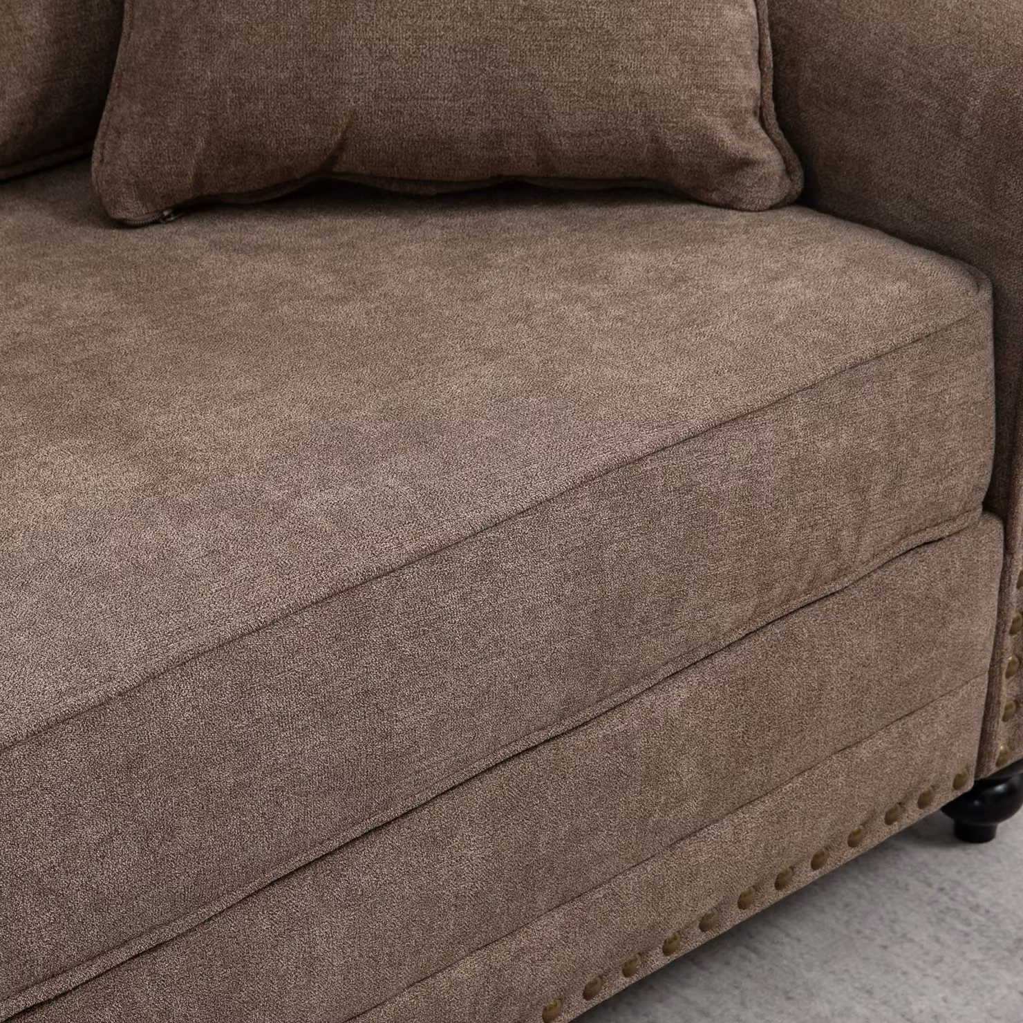 HOMCOM 2 Seater Fabric Sofa in Brown with Scatter Cushions and Nailhead Trim – 5