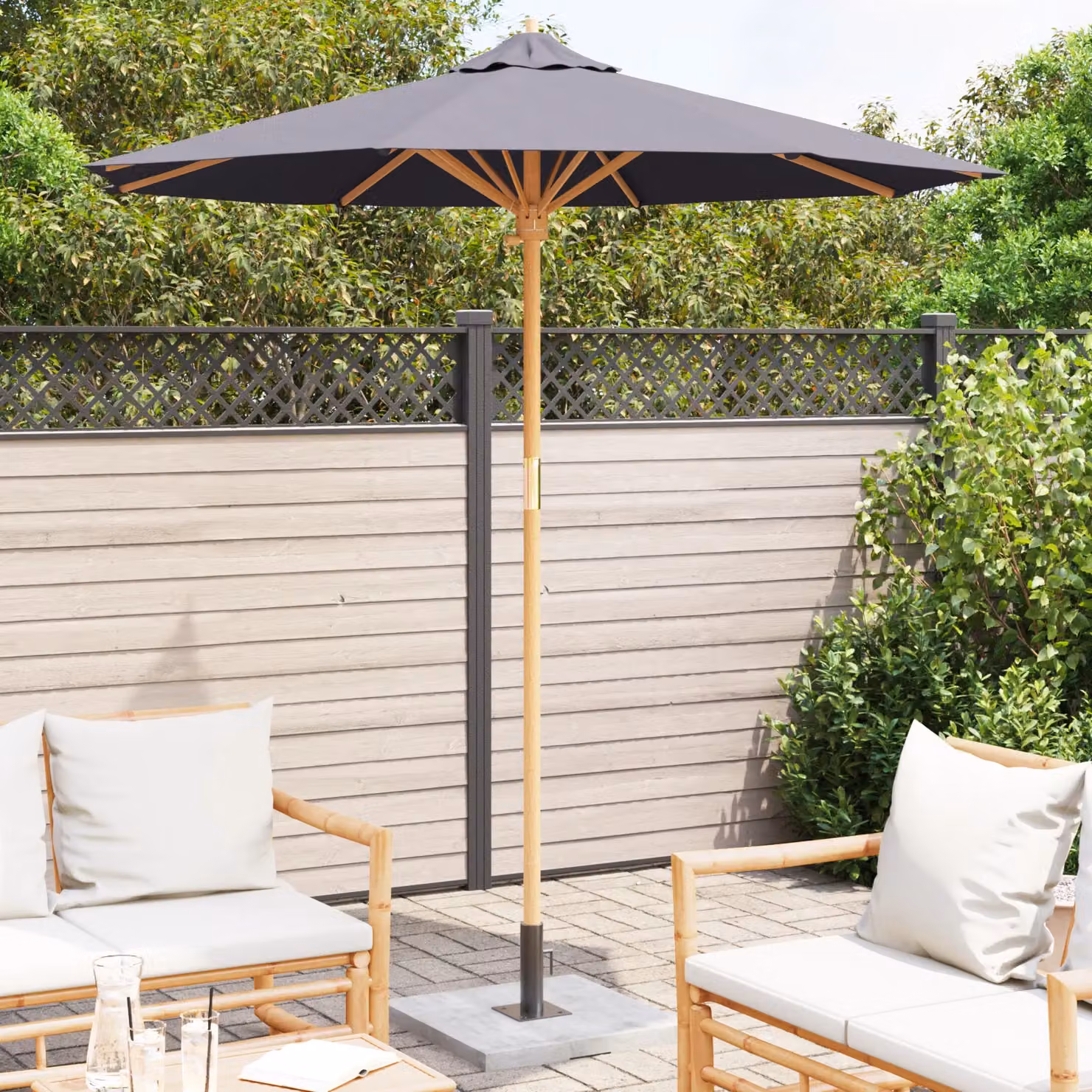 Berkfield Home Dark Grey Bamboo Garden Parasol W: 230 cm, H: 217 cm – 3