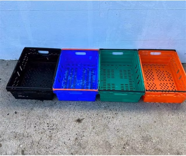 VOGREX 5-Piece Multicolour Plastic Stackable Bail Arm Slatted Crates – 1