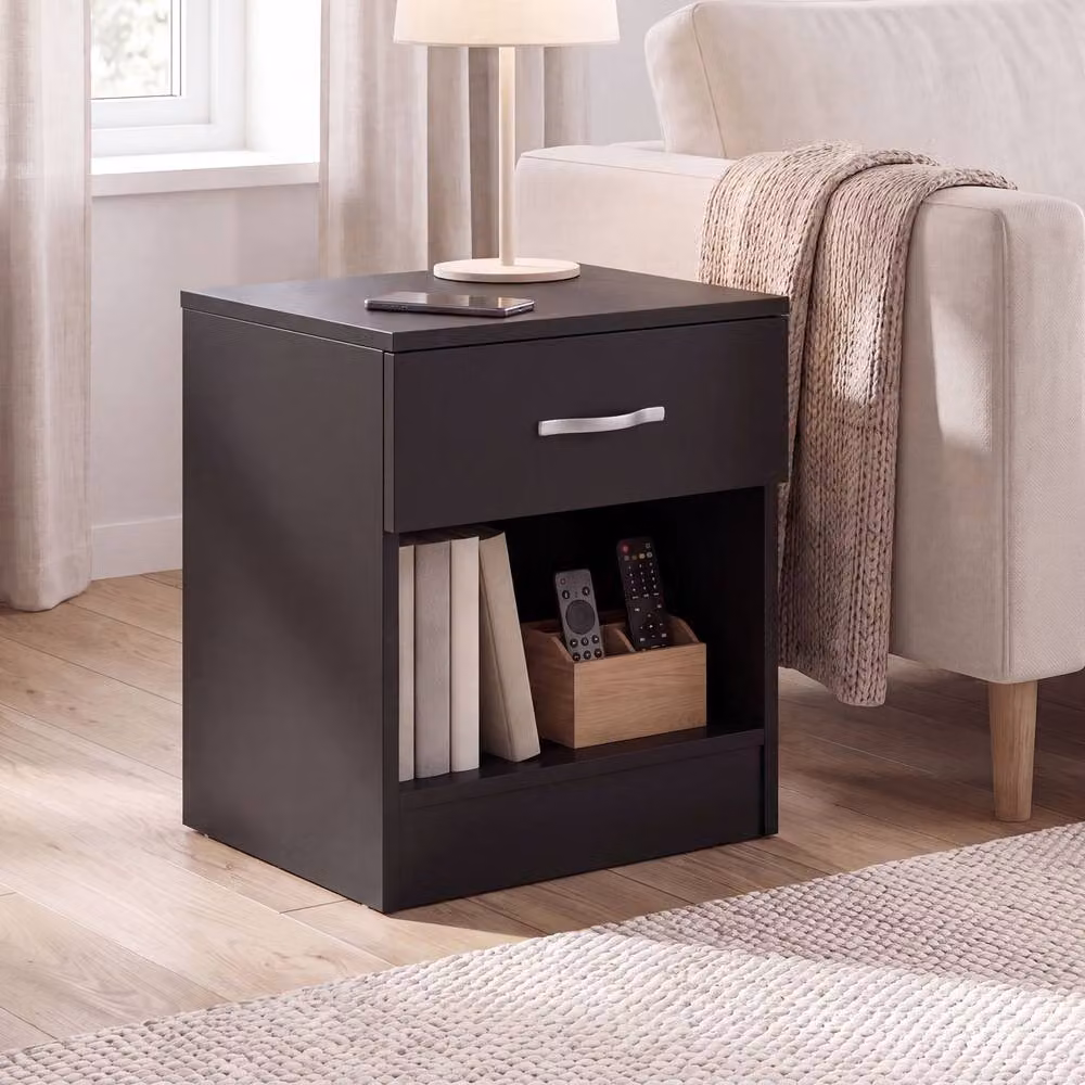 Vida Designs Riano Set of 2 Black 1 Drawer Bedside Chests – 9