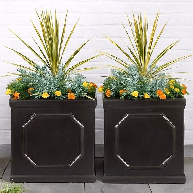 Idealist Chelsea Square Garden Planters, Set of 2 Faux Lead Flower Boxes in Grey and Silver