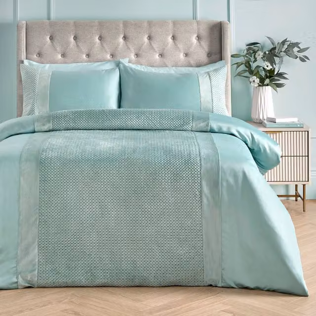 Soiree Iras Textured Pinsonic Duvet Cover Set in Duck Egg Blue, 200 x 200 cm