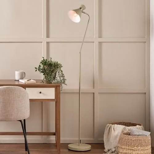 Ruma Modern Metal Floor Lamp in Silver and Green with Height Adjustment – 1