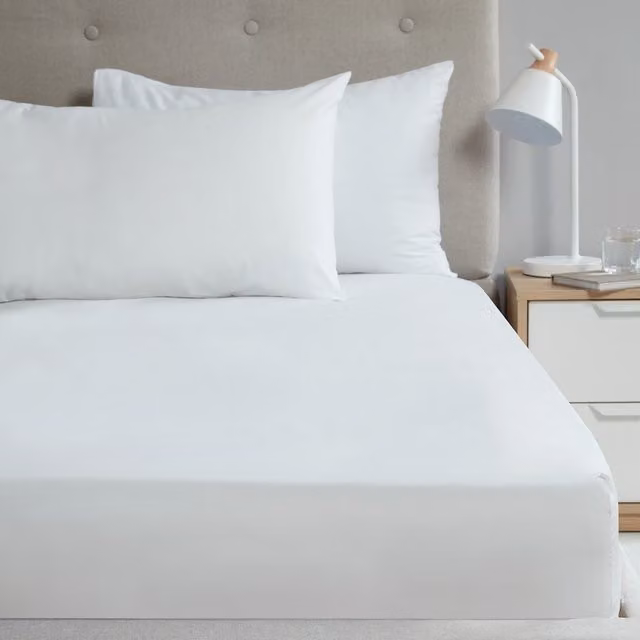 Rapport Home White Polycotton Plain Fitted Sheet, W: 180 cm x D: 200 cm