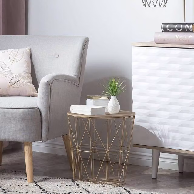 Wyld and Coco Geometric Glam Side Table with Gold Frame and Round Light-Wood Top, W/D/H: 40 x 40 x 40 cm