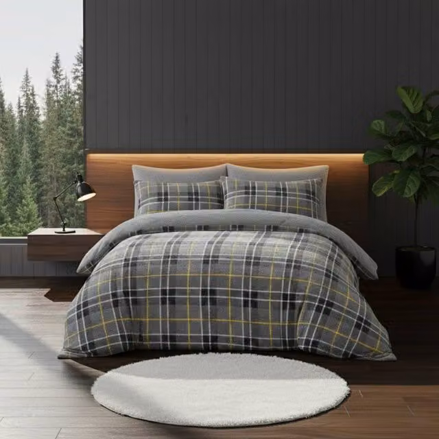 Snug City Reversible Grey Tartan Check Fleece Duvet Cover and Pillowcase Set, W: 180 cm, D: 200 cm – 1