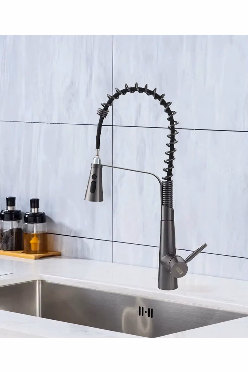 Living and Home Pre-rinse Pull Down Kitchen Faucet with Pull-out Hose and Spray Function in Gunmetal Grey – 2