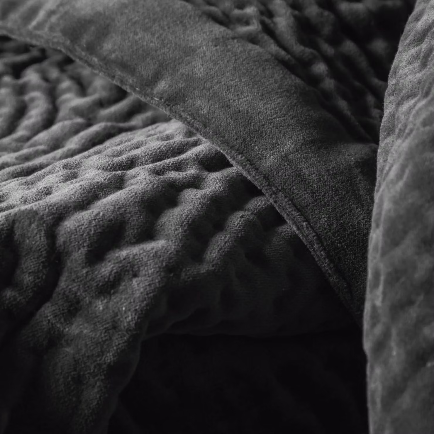 Voyage Maison Haze Quilted Cotton Velvet Throw in Amber, W: 140 cm, L: 200 cm