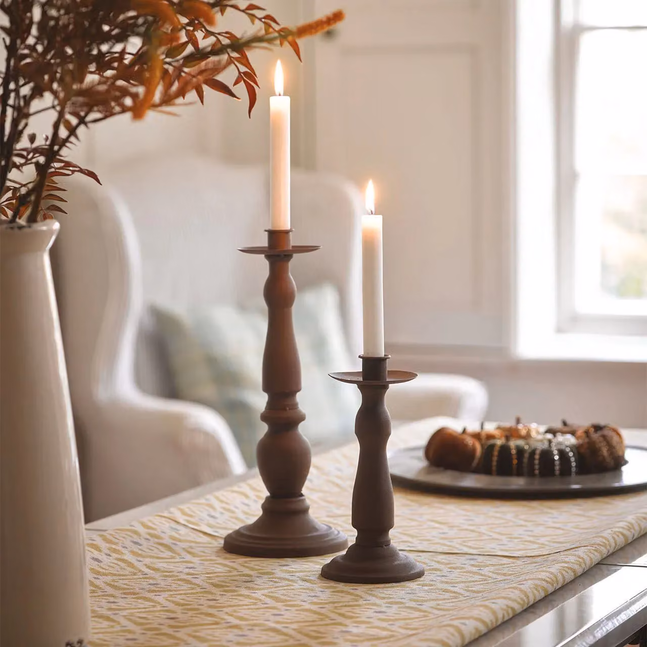 Bloom Set of 2 Rustic Metal Candleholders in Brown, Large H: 31 cm, W: 12 cm and Small H: 20 cm, W: 9.5 cm – 4