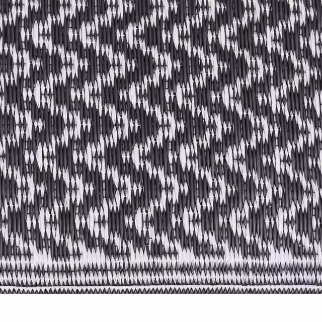 Berkfield Home Black Outdoor Polypropylene Rectangular Garden Rug W: 140 cm, D: 200 cm – 1