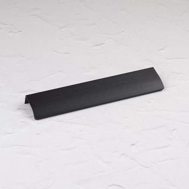Handle & Home Matt Black Aluminium Profile Edge Flush Pull Handle, 40mm and 200mm