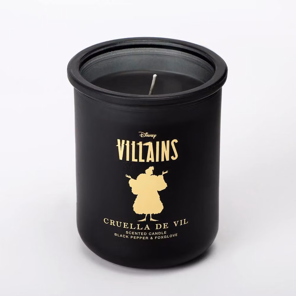 Disney Villains Cruella De Vil Black Pepper and Foxglove Scented Candle, Black and Gold, 252g – 3