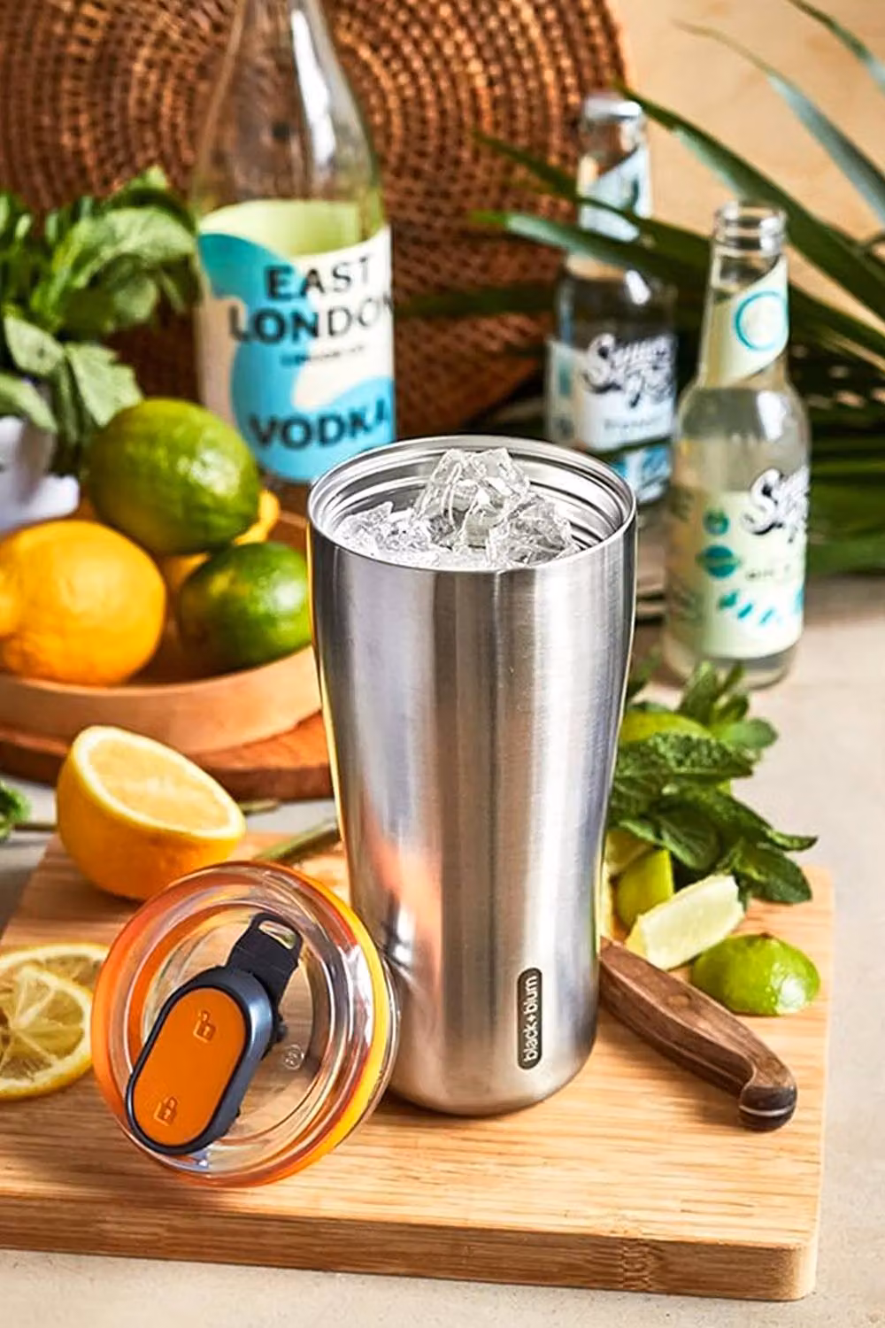 Black + Blum Insulated Stainless Steel Tumbler, 600ml, Orange and Black – 2