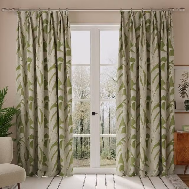 Linda Barker Evergreen Leaf Made to Measure Opaque Cotton Floral Curtain in Green