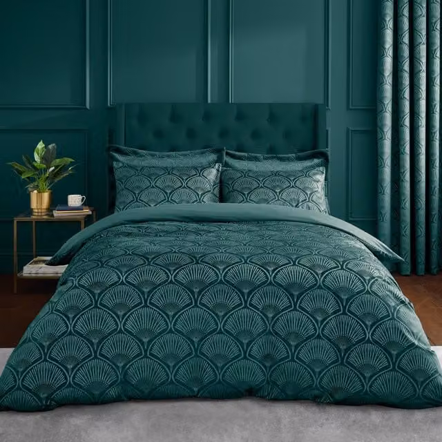 Catherine Lansfield Art Deco Pearl Duvet Cover Bedding Set in Petrol Green
