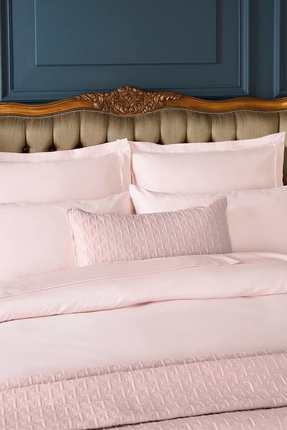 Ted Baker 250 Thread Count Mako Satin Plain Dye Cotton Standard Pillowcase in Pink – 3