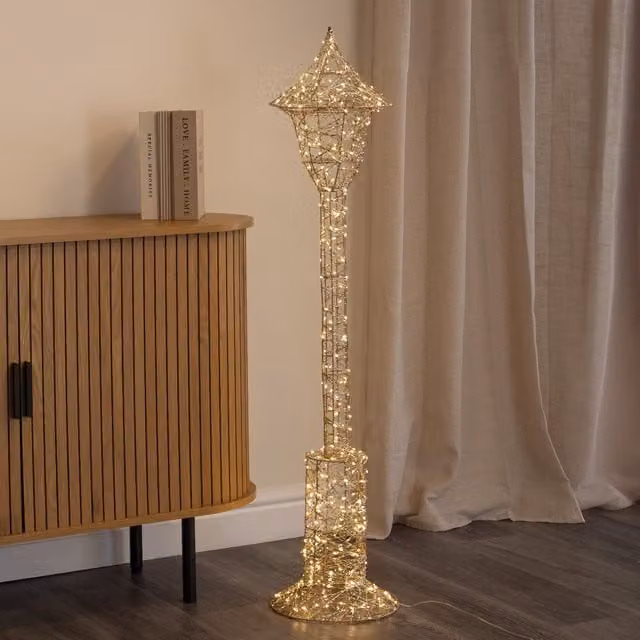 Samuel Alexander Gold Elegance Twist Christmas Lamp Post with 400 Warm White LEDs, Height: 120 cm – 1