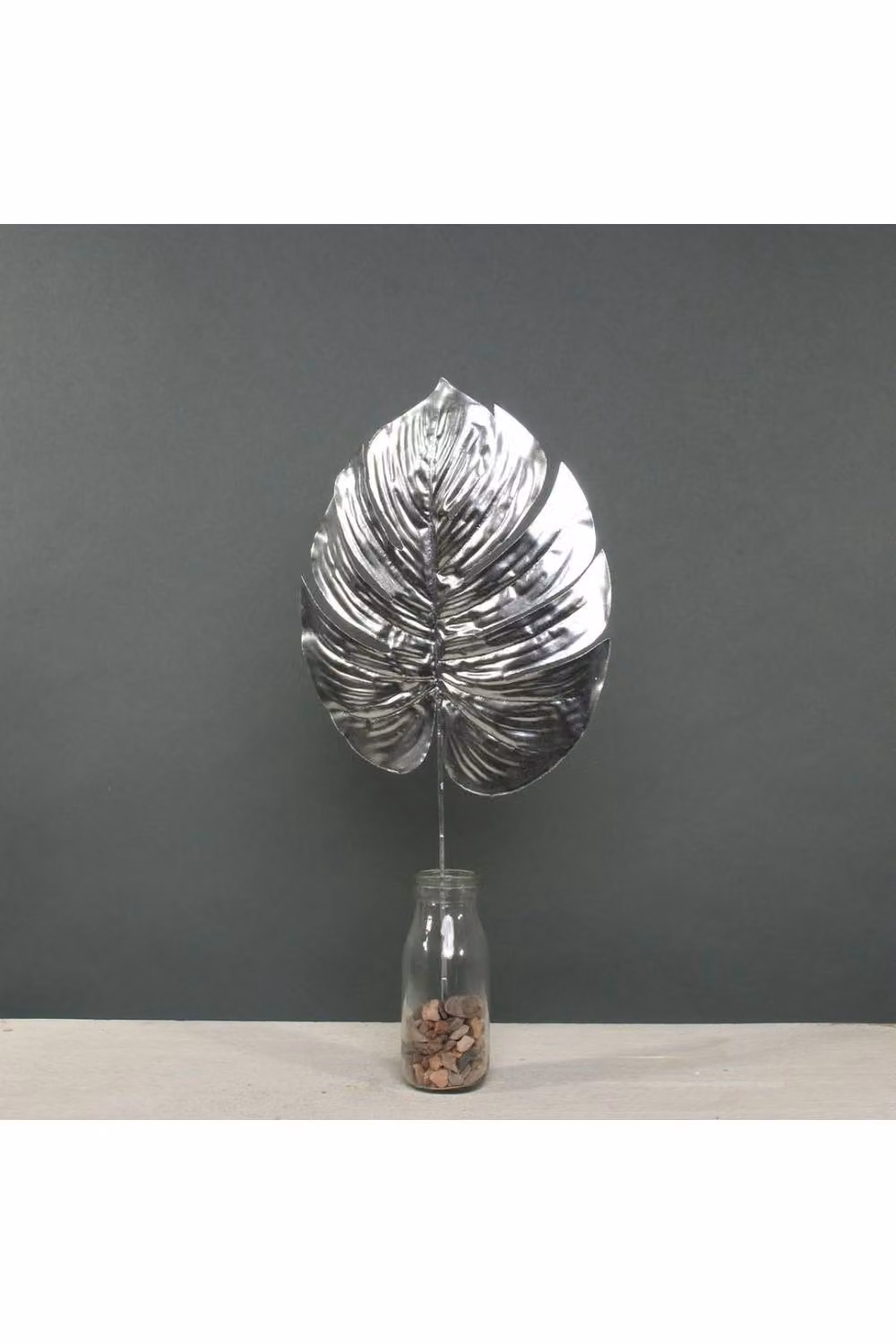 KDMD Silver Metallic Monstera Leaf Medium 2 Pack – 2
