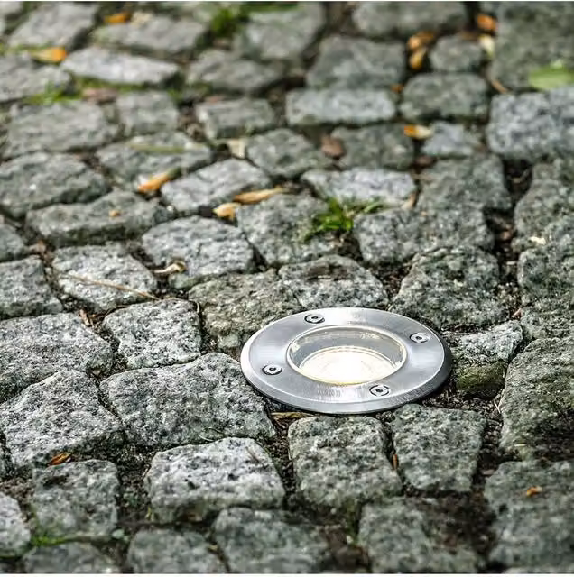 CGC Lighting Nola Round Small Single Stainless Steel Inground or Decking Light in Silver