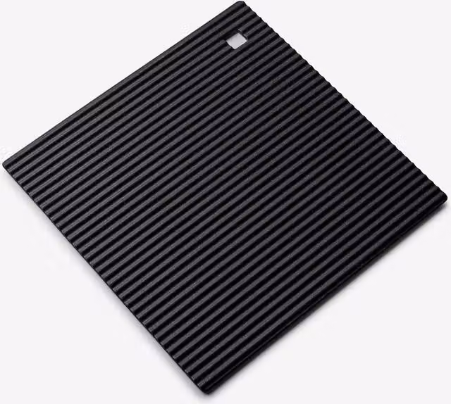 Zeal Silicone Square Non-Slip Hot Mat Trivet with Hanging Loop, Black, 18 cm