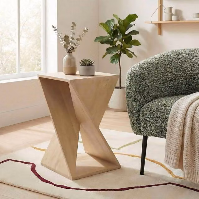 FurnitureboxUK Ararat Square Light Oak Wood Side Table in Light Brown – 1