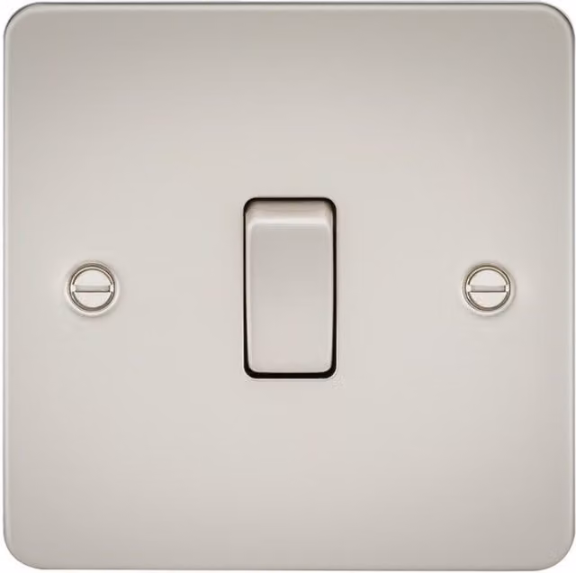 Knightsbridge FP1200PL Pearl Flat Plate 10AX 1G Intermediate Switch