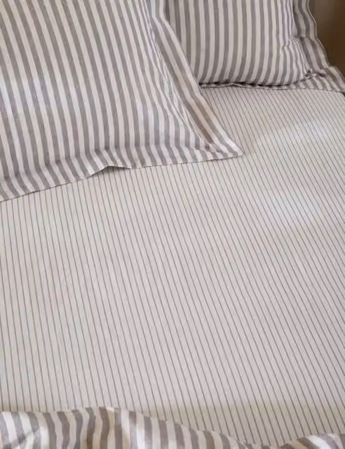 YARD Pure Cotton Hebden Striped Fitted Sheet, Mauve, W: 180 cm, D: 200 cm