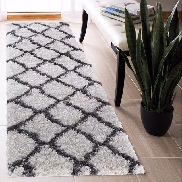 Desire Rugs Moroccan Berber Shaggy Runner, Trellis Design, Beige, White and Grey, W/D: 60 x 220 cm
