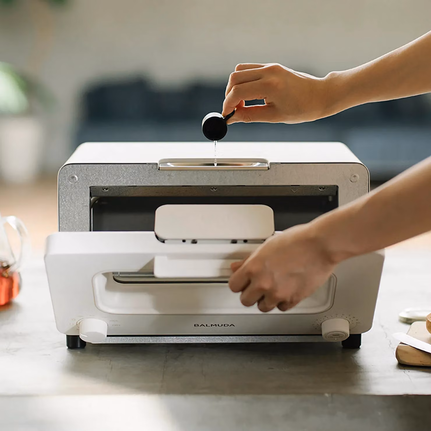 BALMUDA The Toaster 3rd Generation in White – 3
